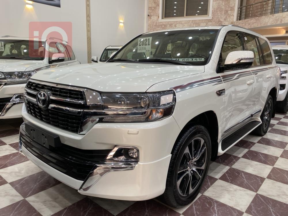 تويوتا لاندكروزر